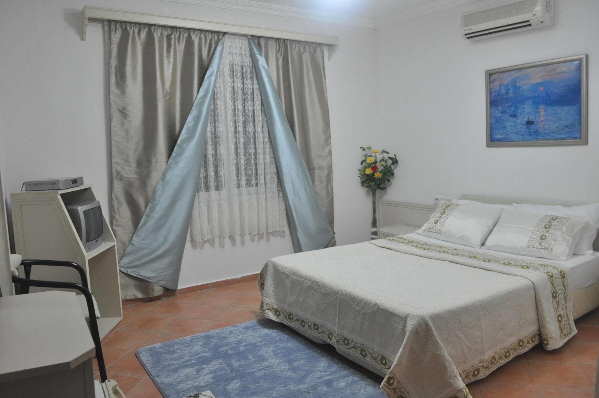 טורגוטריס My Marin Otel מראה חיצוני תמונה